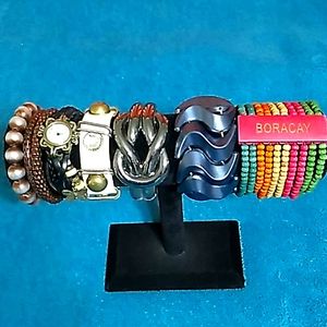 Lot of 6 Bracelets